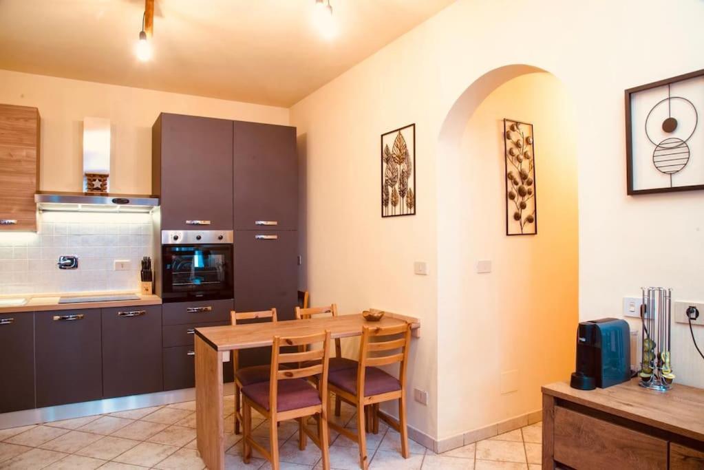 Relax Home,Nel Cuore Della Valle D'Aosta モンジョヴェ エクステリア 写真